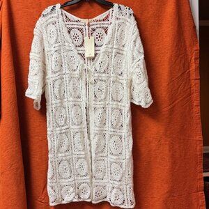 Solitaire White Crochet Lace Coverup
